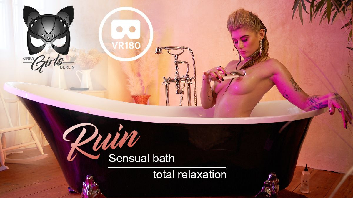 Join Me For a Relaxing Bath Slideshow