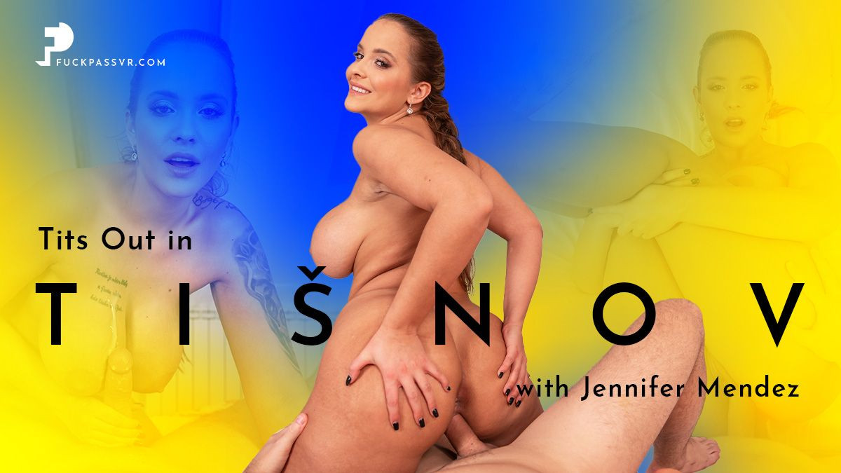 Tits Out in Tinov: Jennifer Mendez Slideshow