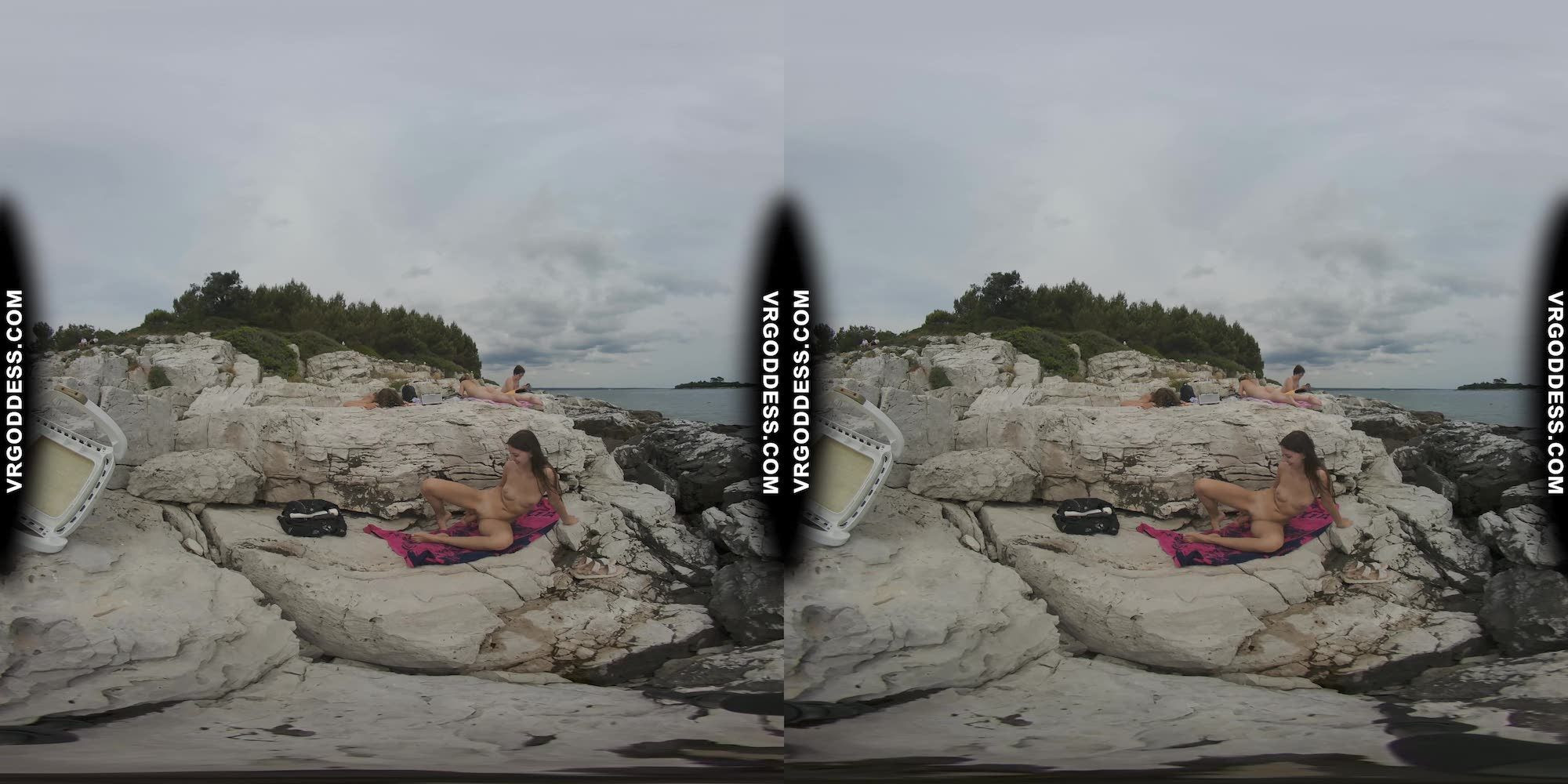 Bombshell Nude Beach Babe Rebeka Ruby Masturbates With Dildo Risky Public Jilling... Slideshow