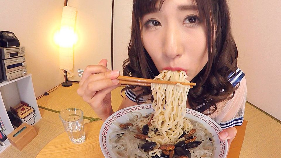 Kotomi Soramame Eats Bugs; Hot Japanese Idol Softcore Food Fetish Slideshow