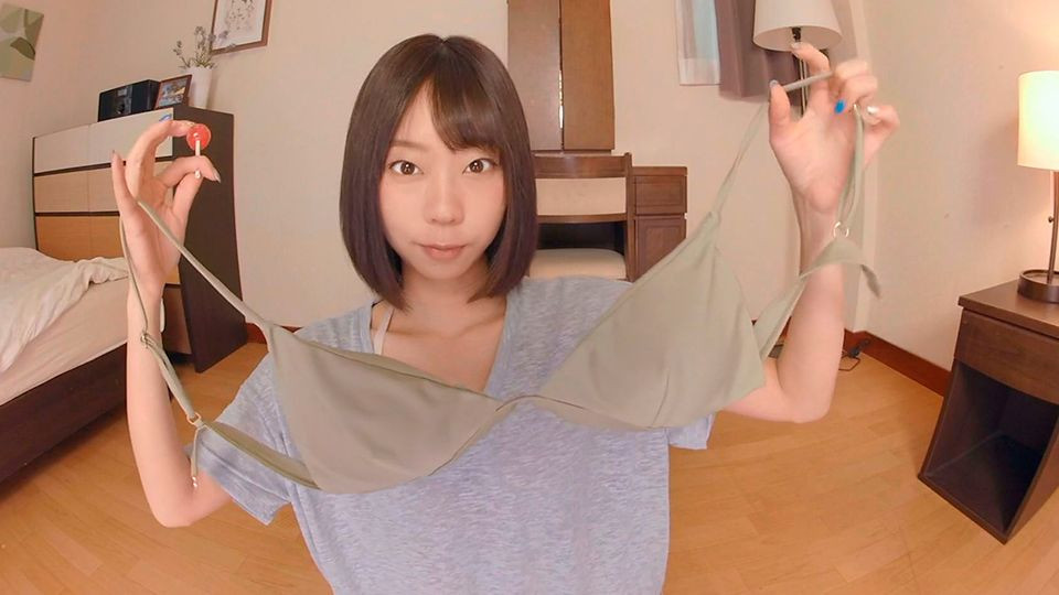Living With Hikaru Aoyama; Big Tits Japanese Idol Softcore Non-Nude VGE Slideshow