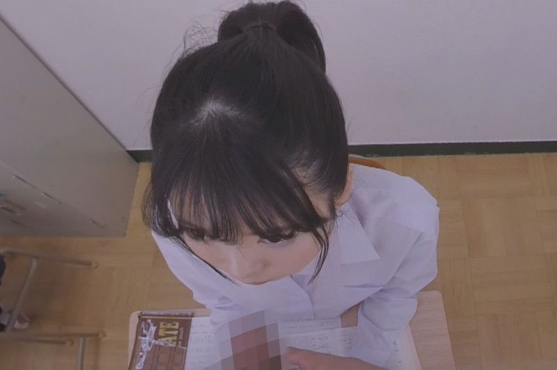 Invisible Man VR Part 1 - Voyeur Upskirt Locker Room Asian Schoolgirls Slideshow