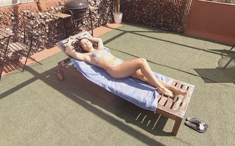 Sunny Squirt - Outdoor Amateur Solo Babe Masturbating Slideshow