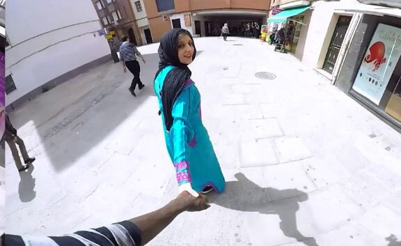 My muslim girlfriend decided itÂ´s the big day: deflower me, my love - Interracial Muslim Sex Slideshow