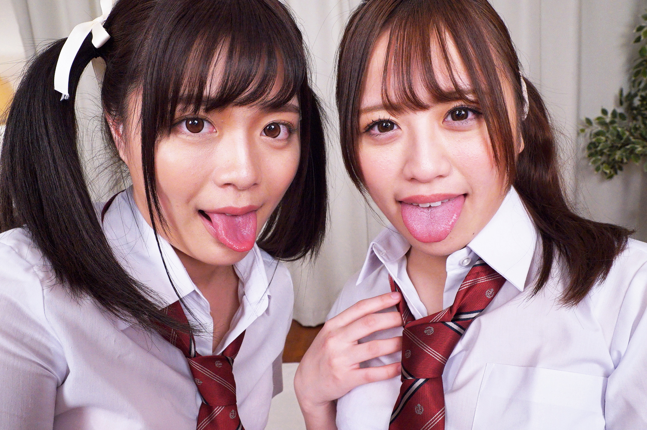 Binaural French Kissing Schoolgirls; Cute Japanese Lesbians MFF Threesome Slideshow