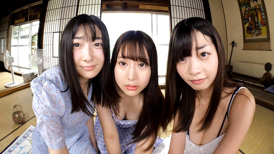 Virtual Dive: Country Life with Three Old Friends - Softcore Non-Nude Harem of Japanese Babes Slideshow