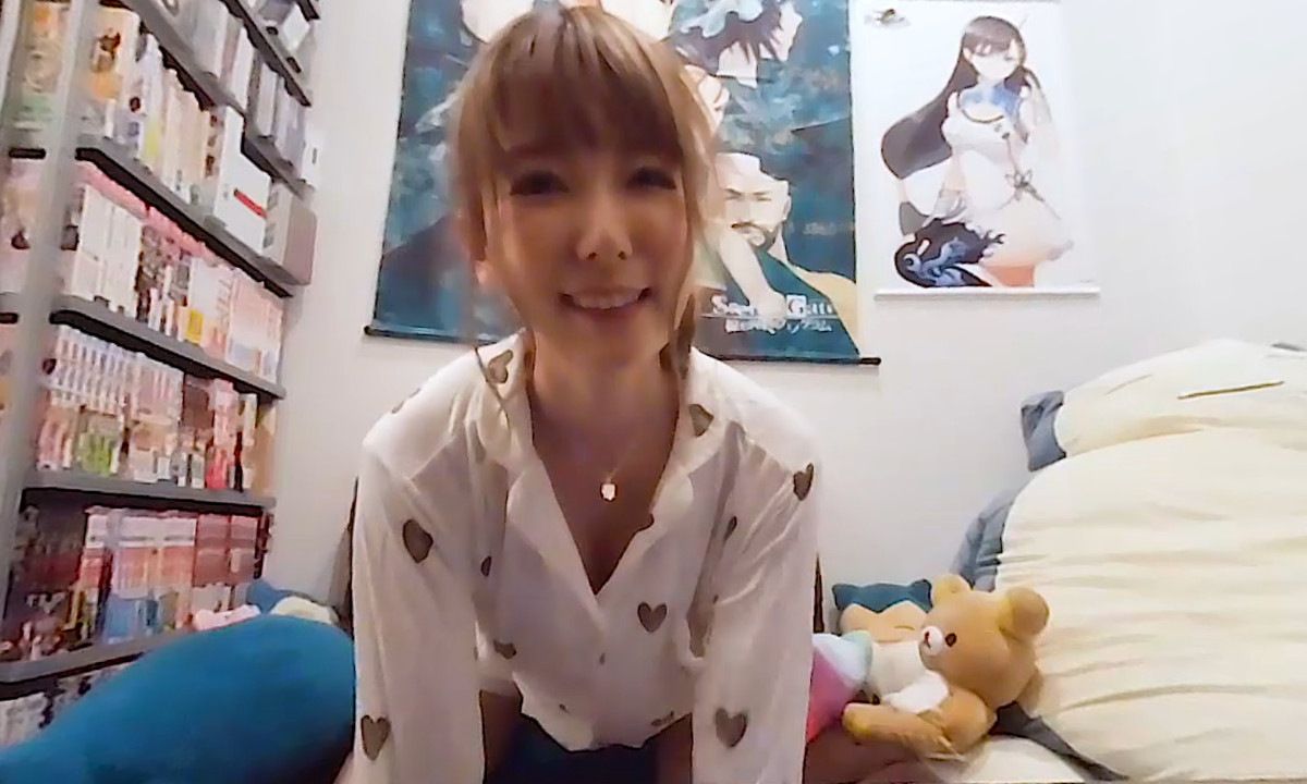 Yui Hatano's #Secret Vlog Day 2: Cosplay in the Nerd's Room; Cute JAV Idol Softcore Non-Nude Slideshow