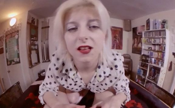98 LBS On My Dick - Petite Blonde Hardcore Slideshow