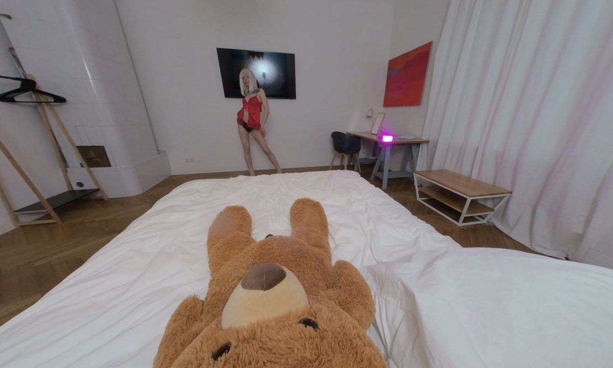 Lolly Hot Masturbating Scene For Teddy Slideshow