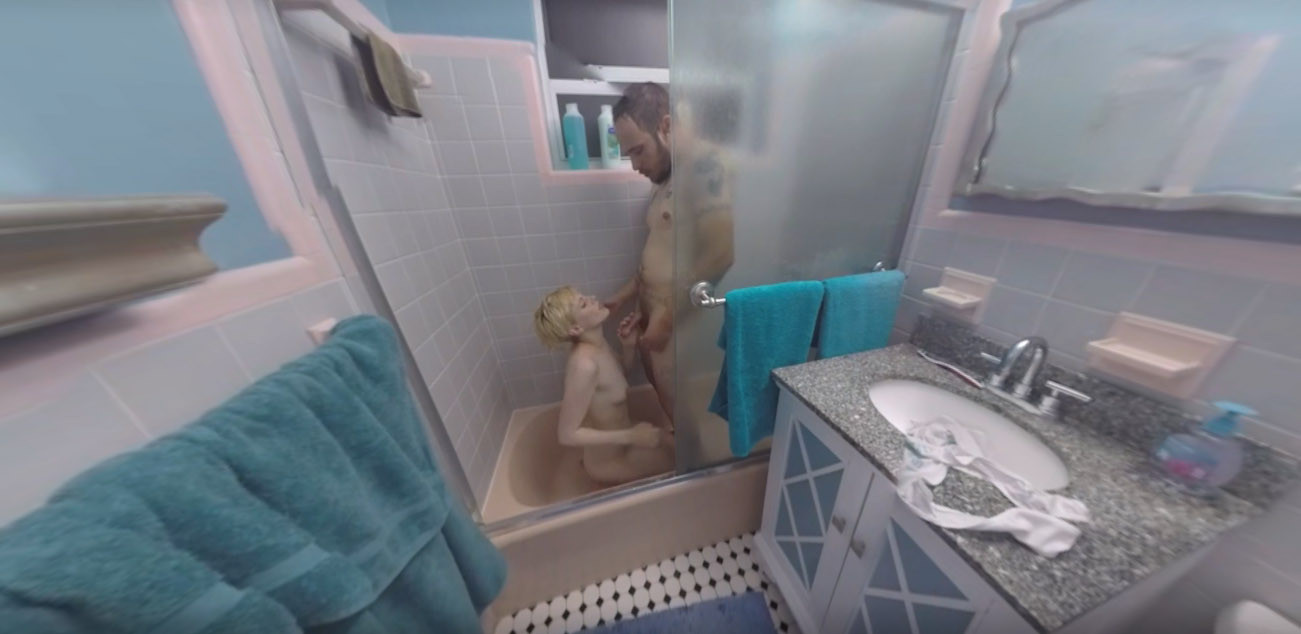 Blonde Fucks in the Shower - Petite Girl Gives Head Slideshow