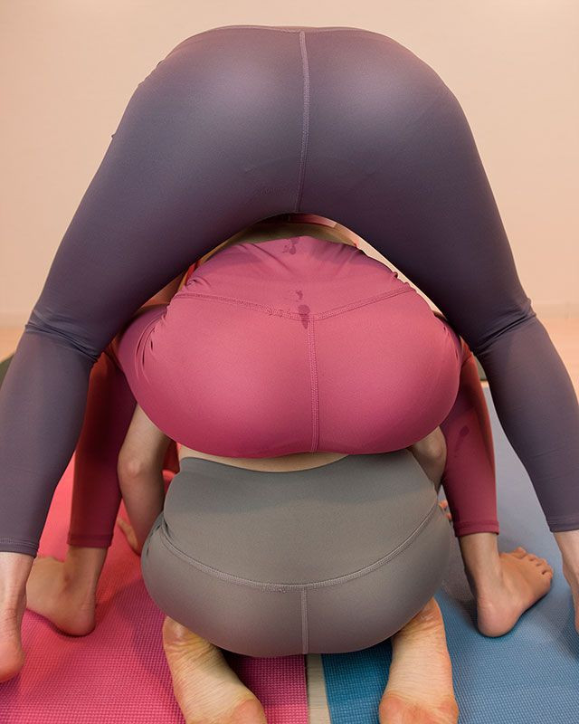 Who Knew a Yoga Class Can Turn Into a Butt Worship Harem Session? Slideshow